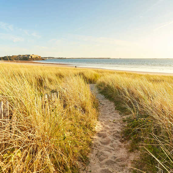 Les Dunes de Penthièvre à Saint Pierre Quiberon pour une balade à pied vers la plage 