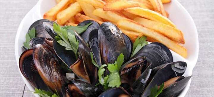 Repas Moules Frites - aout