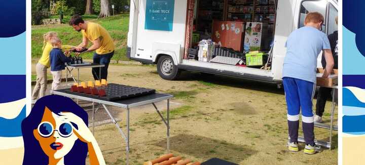 Jeux surdimensionnés autour de la mer par Ti Game Truck