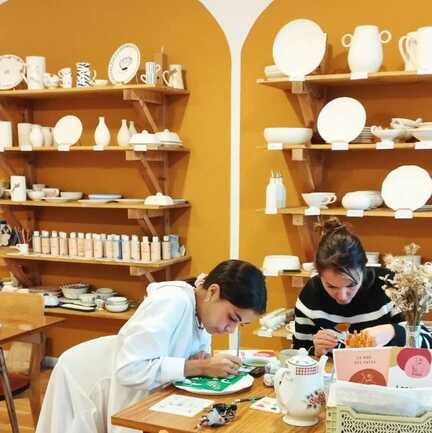 Les Poterieurs : café céramique