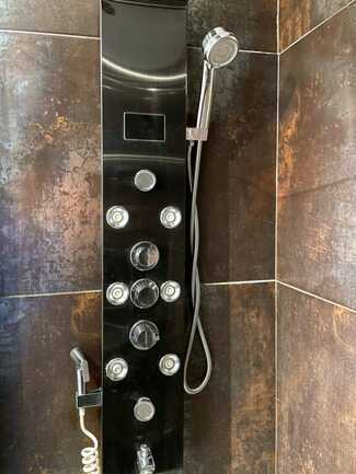 Douche de la salle de bain 