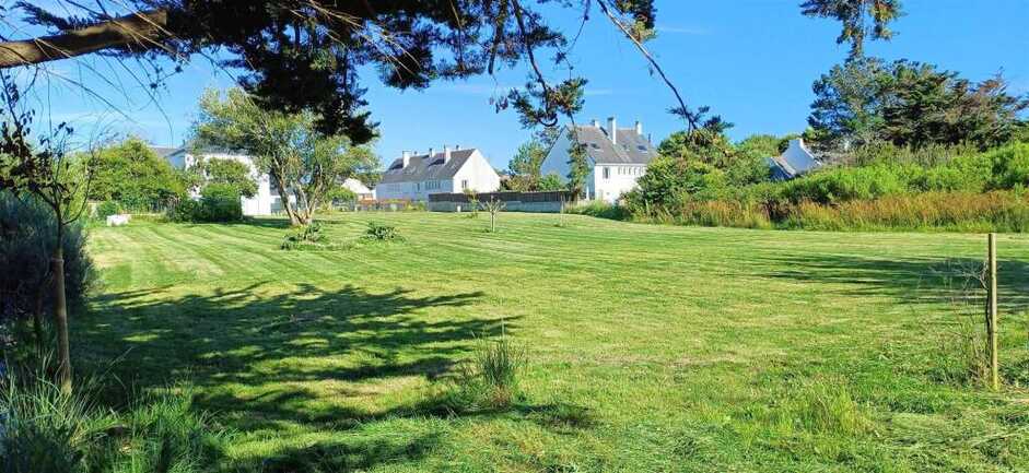 5.-2000-m²-de-jardin