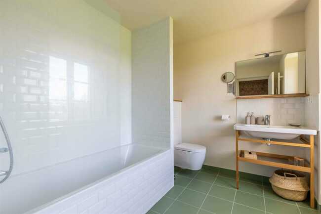 Salle de bains de la chambre Sainte-Barbe
