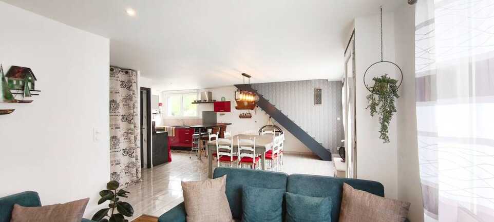 WhatsApp Image 2025-12-21 at 11.03.18 (1)