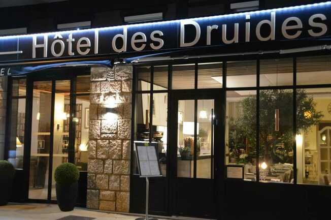 Façade Hôtel des Druides Quiberon Morbihan Sud