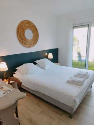 Chambre-supérieure-Hotel-La-Voile-Bleue--OFFRE-NOUVEL-AN