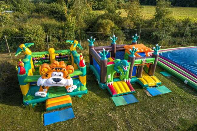 Camping Kerzerho  - Erdeven - Jeux gonflables