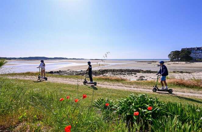 Trottinette-électrique-plage-Morbihan