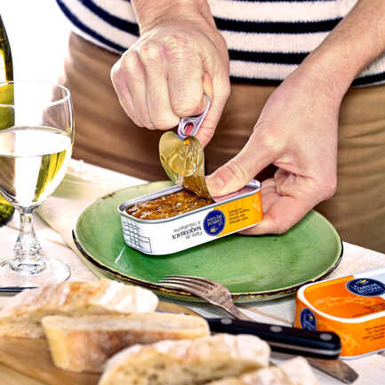 ©La-Compagnie-Bretonne---Conserverie-familiale-Furic---Penmarch-(1)