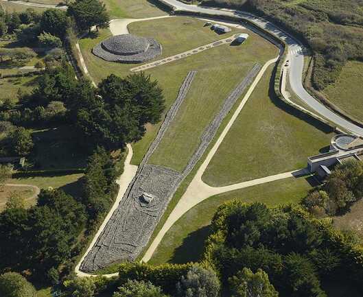 Site-des-megalithes-de-Locmariaquer-Morbihan-Bretagne-Sud