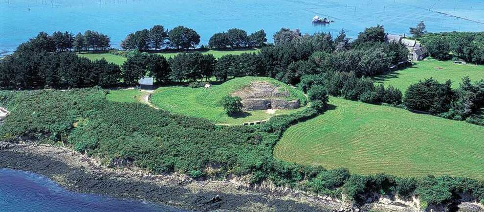 Cairn-Gavrinis-Larmor-Baden-Golfe-du-Morbihan-Bretagne sud