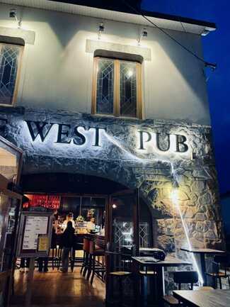 WEST PUB CARNAC 2