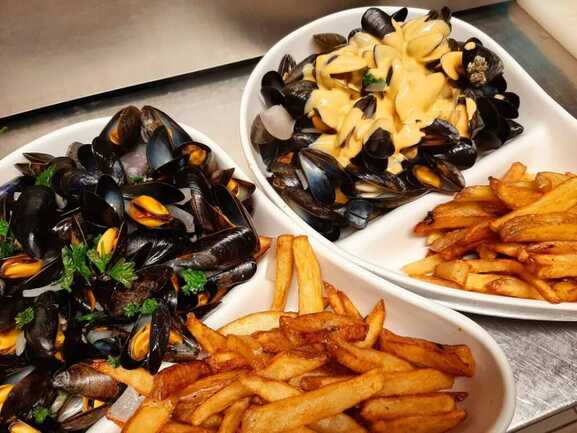 restaurant-brasserie-la-dame-de-caro-carnac-moules