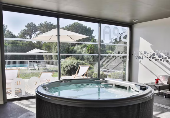 JACUZZI-ROND-min