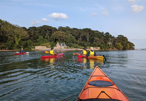 Varech_Kayak_4_Randonnée accompagnée à Pen er Men Arradon