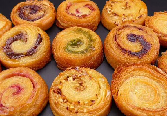 belz-kerjeanne-minis-kouign-amann-1-