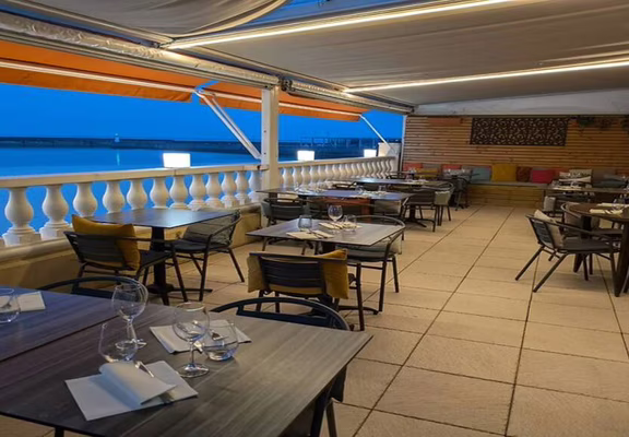 LVA---photo-terrasse-intérieur